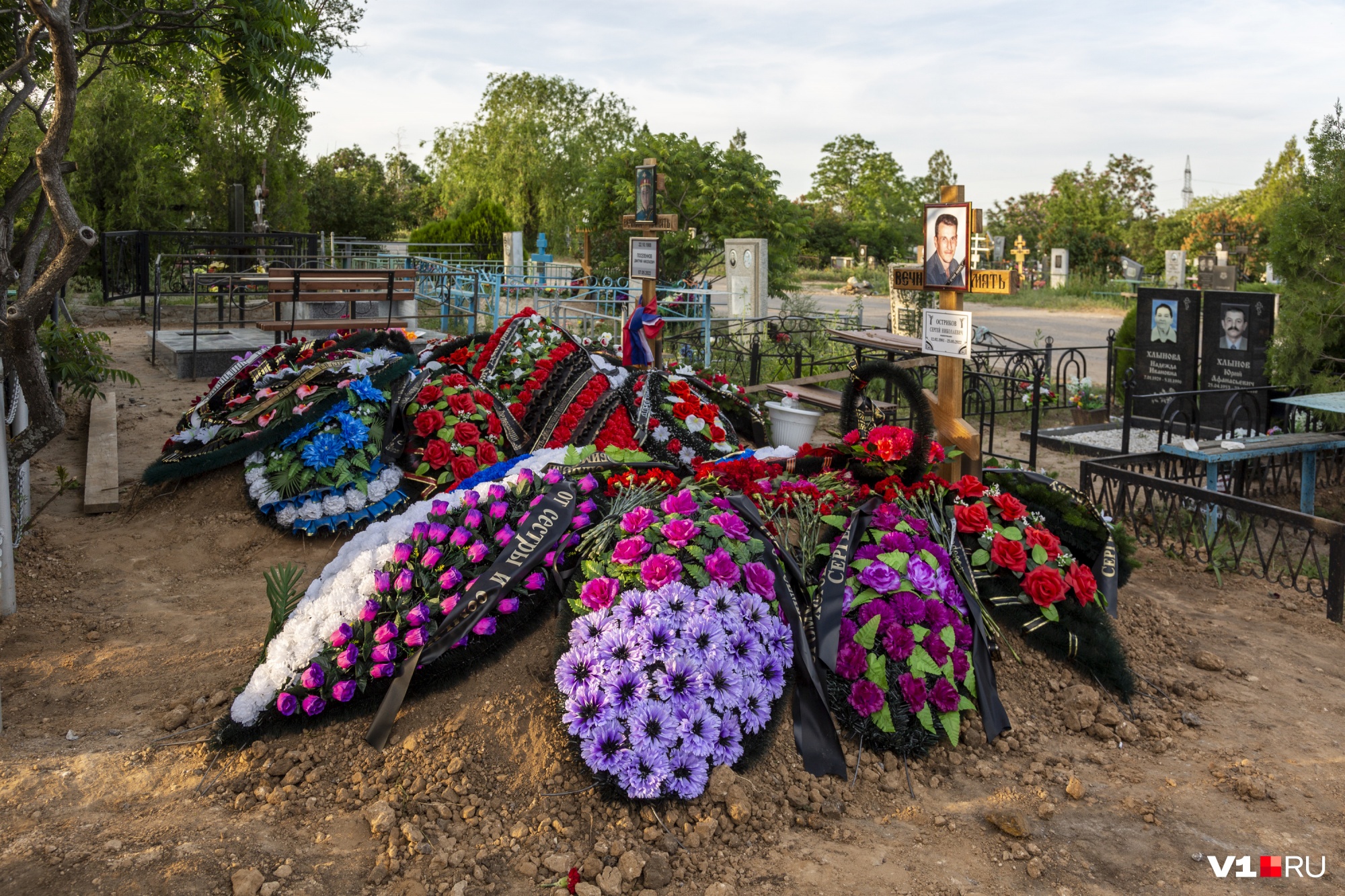 Верхнезареченское кладбище Волгоград