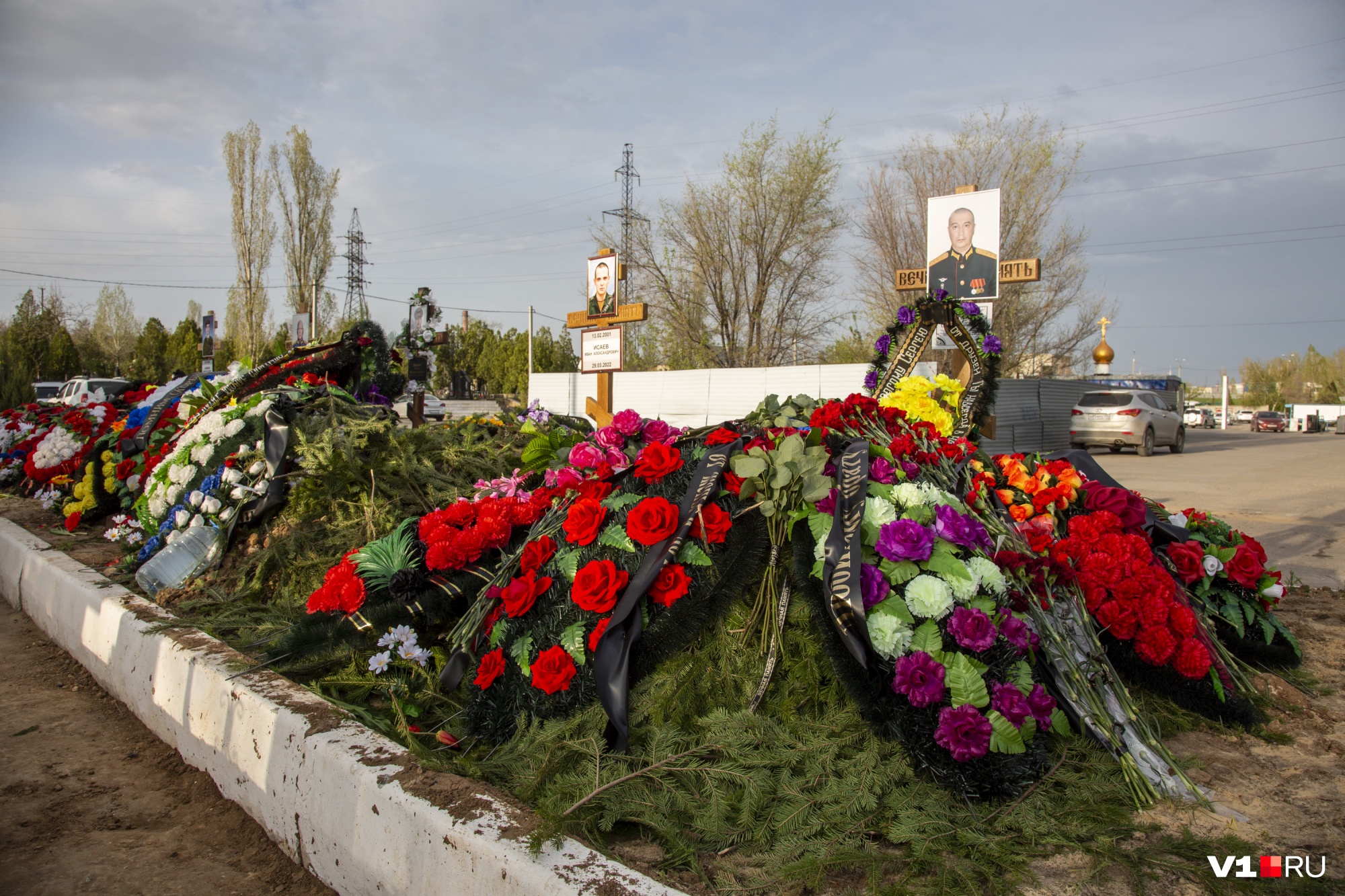 Прощание с погибшими на Украине Волгоград