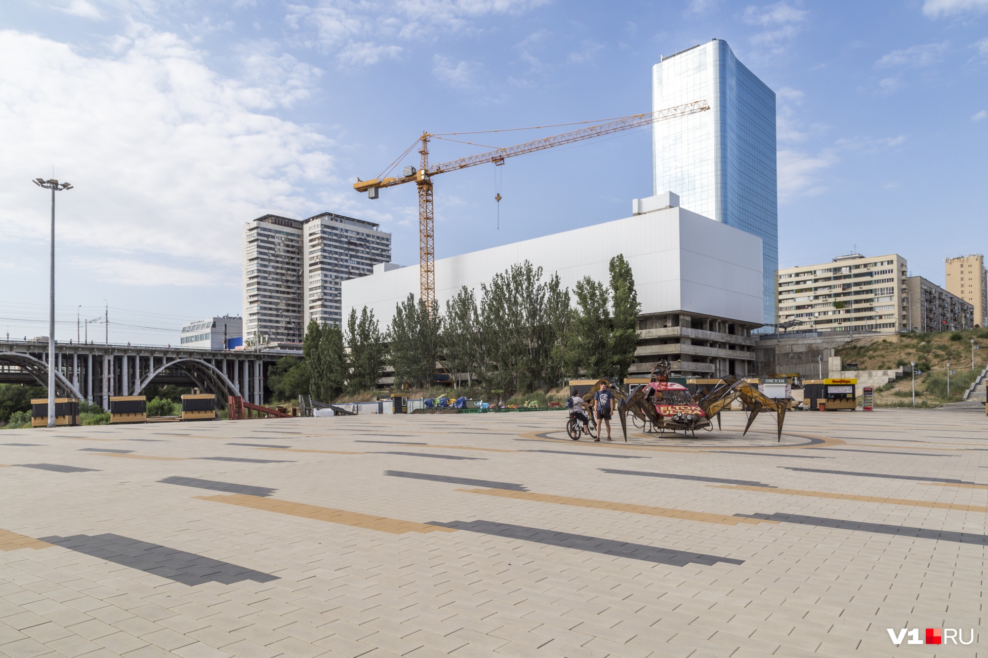 предмостовая площадь в саратове