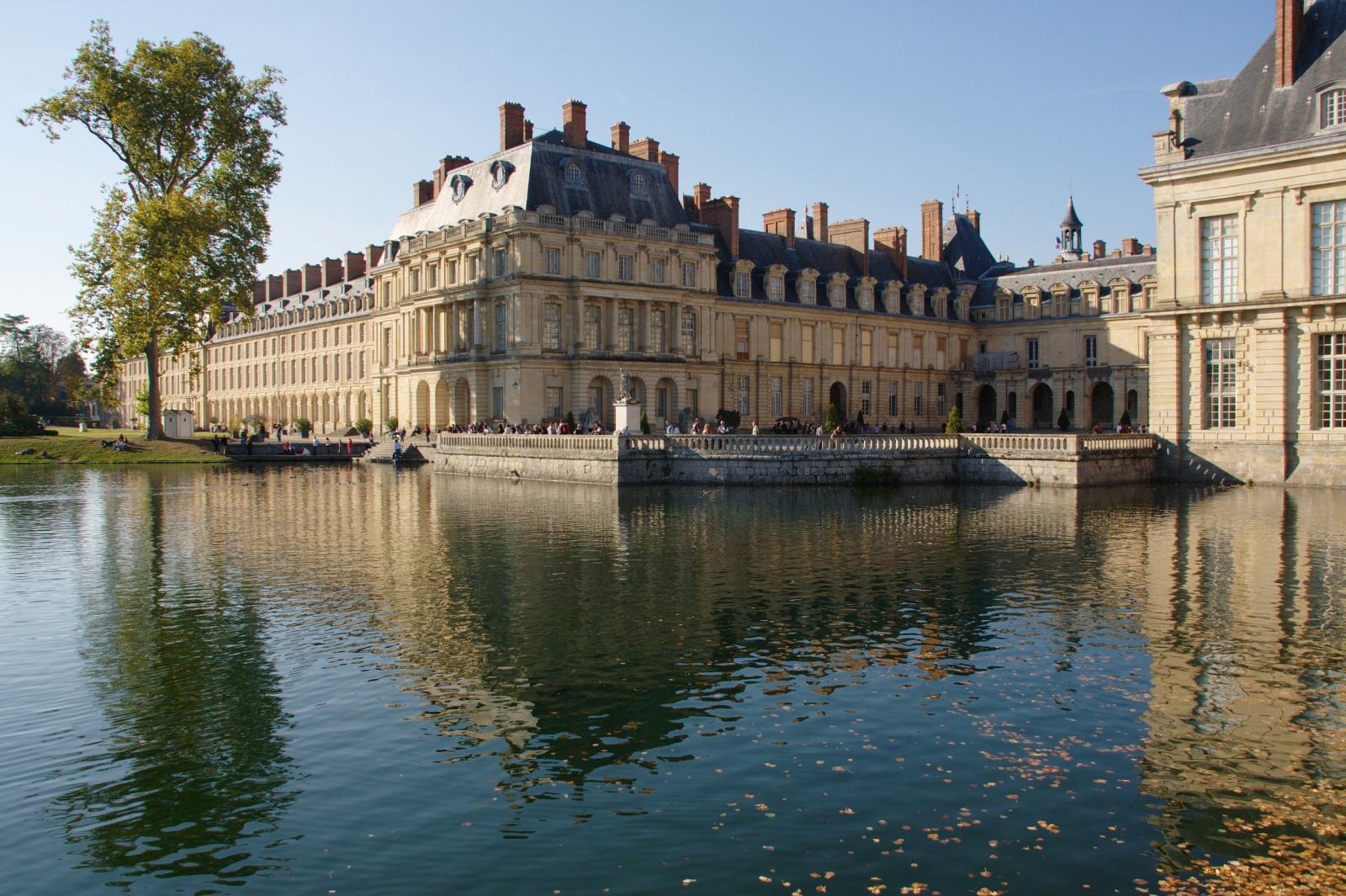 дворцы франции с названиями