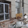Рядом с новым входом на первый этаж планируется ещё один — в цоколь Рядом с новым входом на первый этаж планируется ещё один — в цоколь