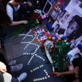 Сегодня поклонники творчества убитого 19 июня американского рэпера XXXTentacion пришли на площадь Ленина почтить память своего кумира Сегодня поклонники творчества убитого 19 июня американского рэпера XXXTentacion пришли на площадь Ленина почтить память своего кумира
