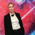 Вести церемонию награждения победителей премии будет известная телеведущая Лена Летучая Вести церемонию награждения победителей премии будет известная телеведущая Лена Летучая
