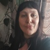 С разбитым сердцем, 49 лет