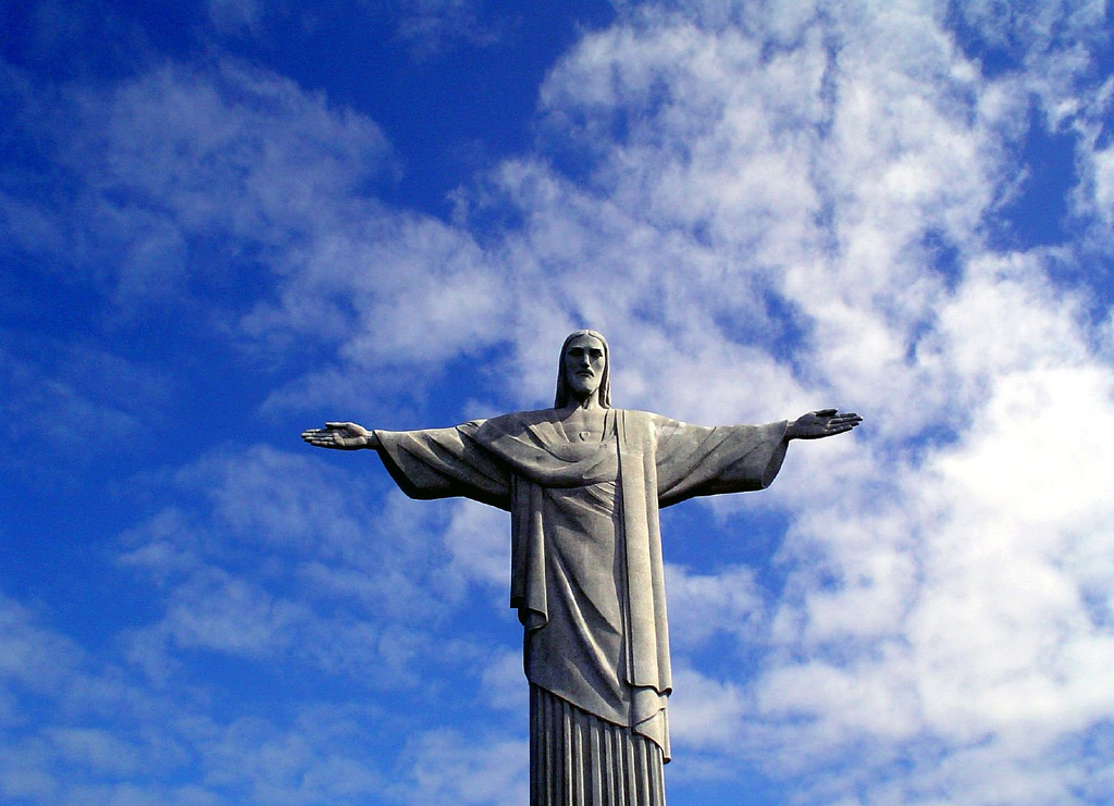 Статуя христа спасителя фото