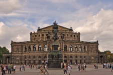 Дрезденская государственная опера (Dresdner Staatsoper)