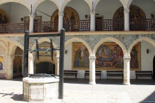 Монастырь Киккос (Kykkos Monastery)
