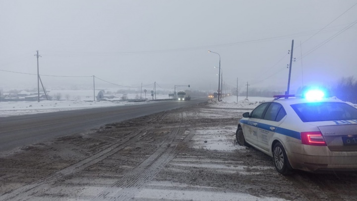На трассах в Челябинской области началась метель. ГИБДД вывела на дороги дополнительные патрули