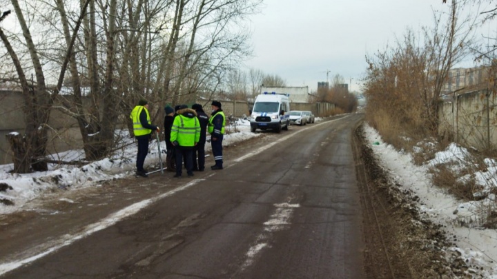 Мать нашла едва живого сына-кадета на обочине на Малиновского: водитель сбил его и скрылся