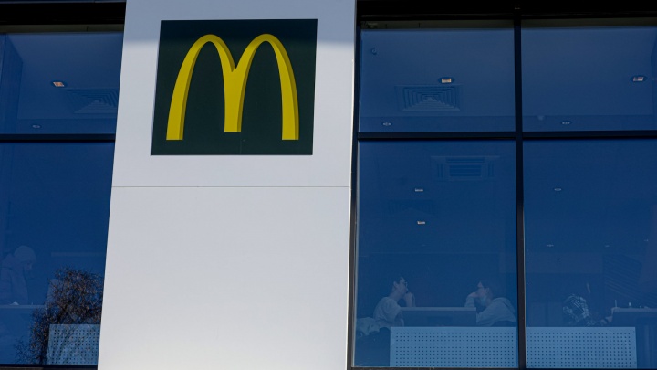 Один из ресторанов «Макдоналдс» временно закрывается в Челябинске