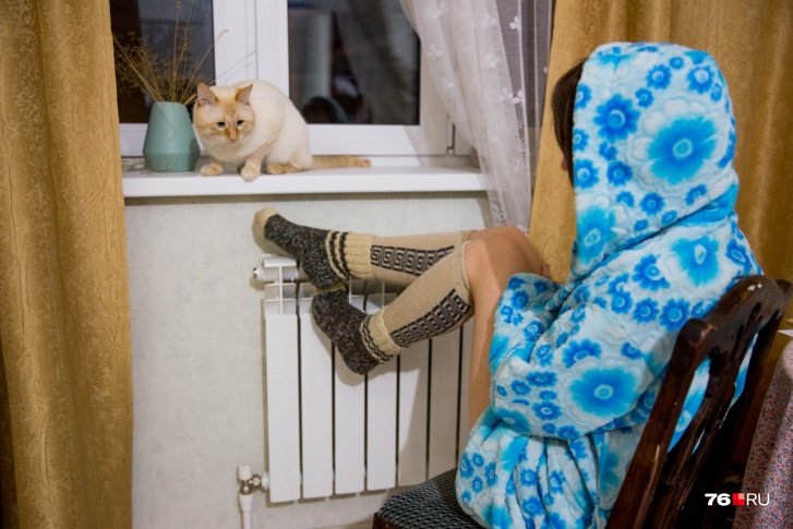 В квартирах многих москвичей сейчас очень холодно, и люди мечтают об отоплении