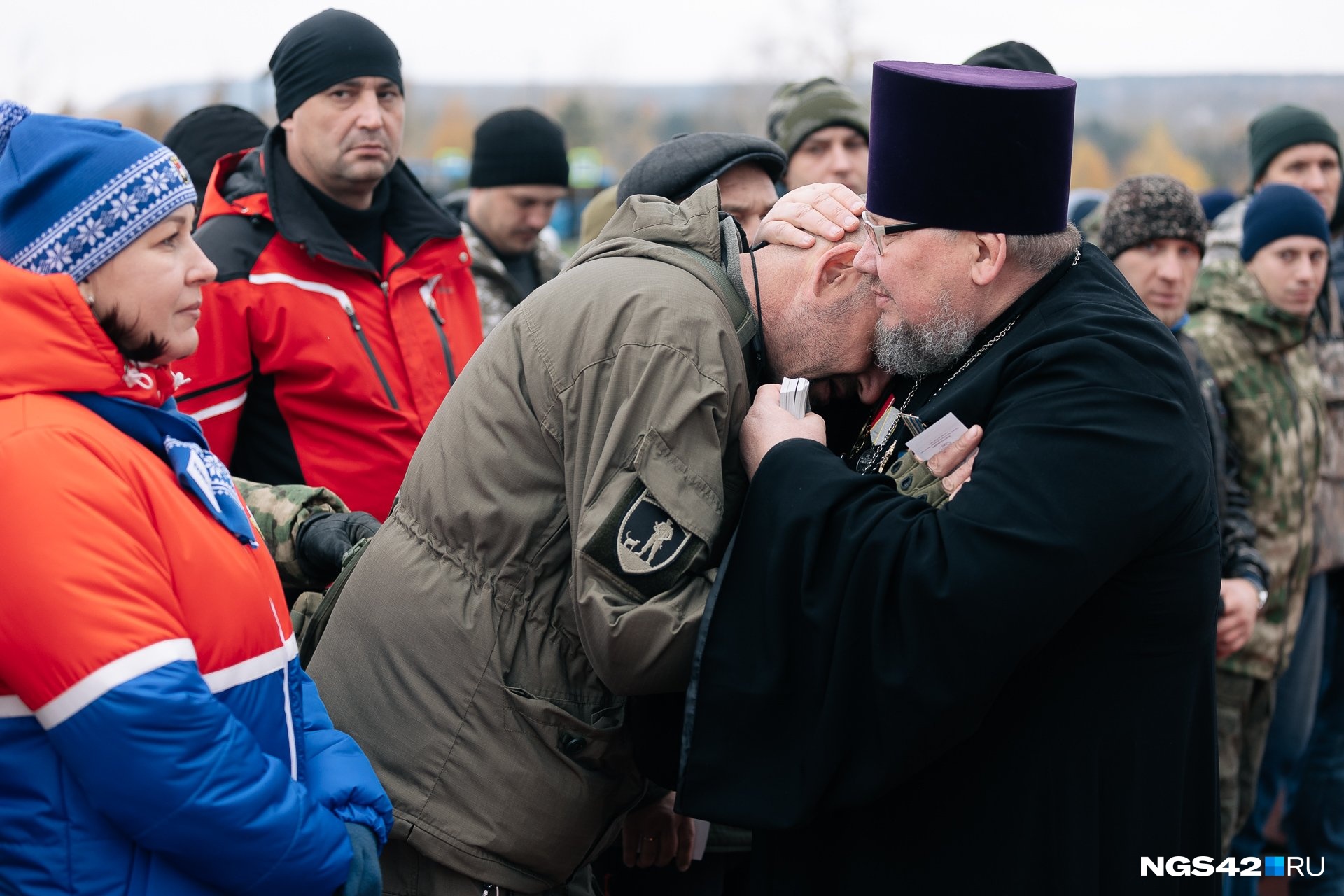 На прощание с мобилизованными в Кемеровской области пришли не только власти, но и священнослужители