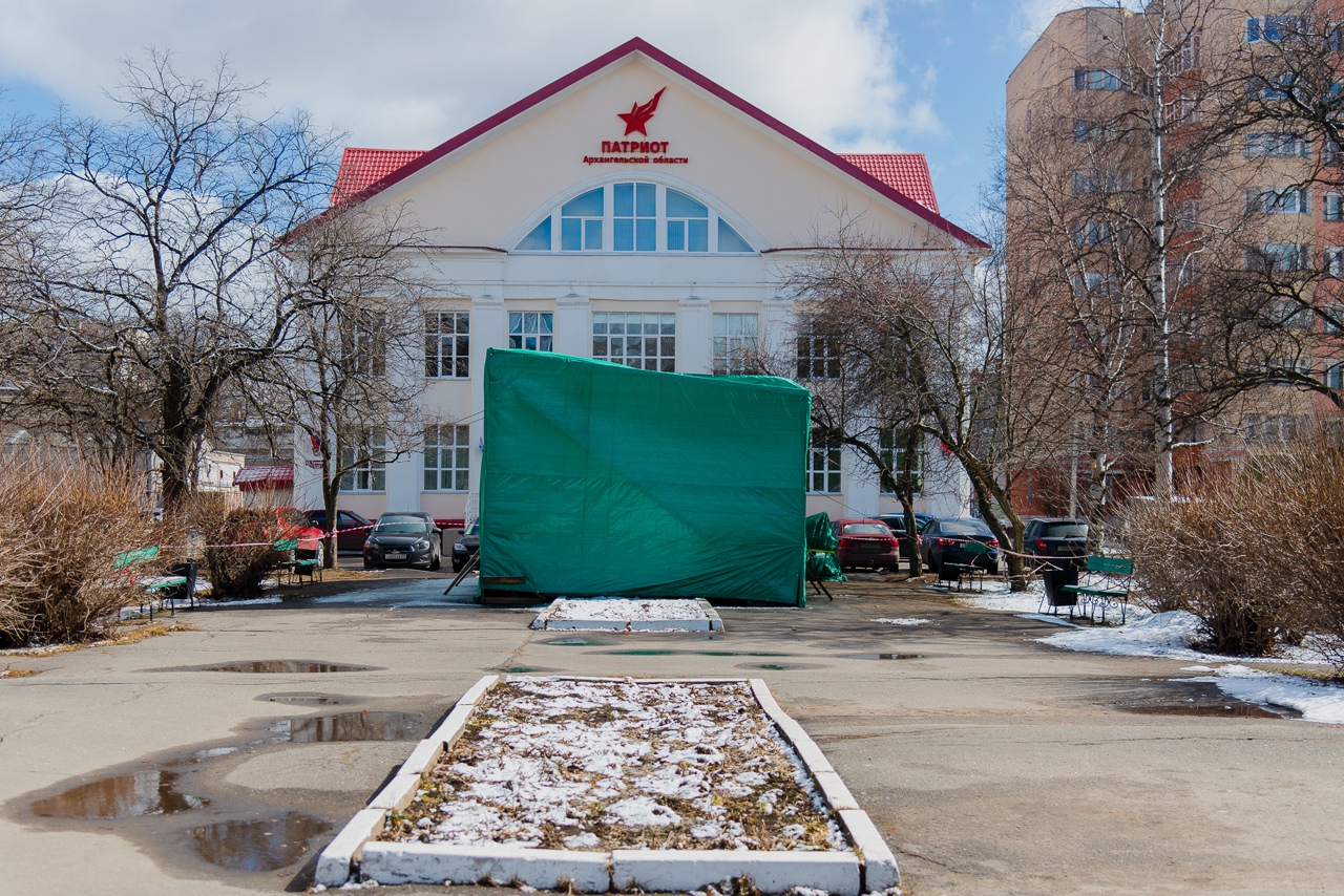 Если не знать, что внутри стоит танк — не догадаешься Если не знать, что внутри стоит танк — не догадаешься