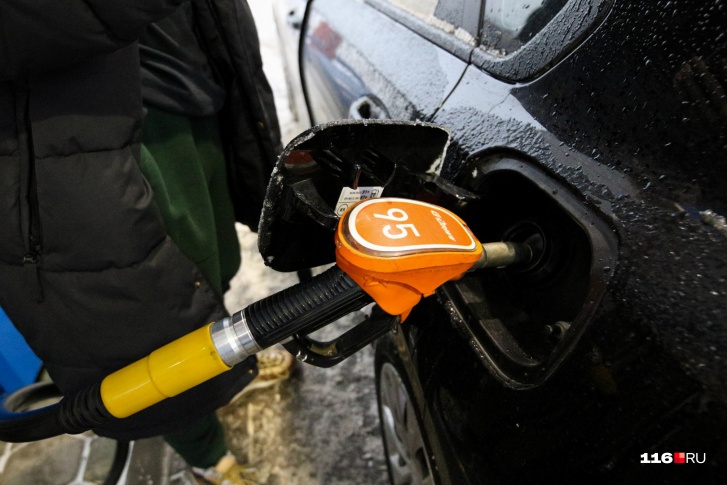 В Татарстане литр дизельного топлива подорожал до 52,31 рубля