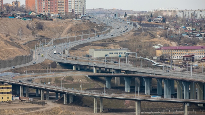 Красноярск потратил 32 миллиона из бюджета на мошенника во время строительства Николаевского моста