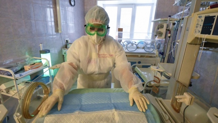 В Кузбассе более 350 детей заболели тяжелой формой коронавируса