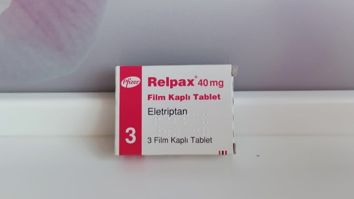 «Просила знакомых привезти одну упаковку из Турции»: из новосибирских аптек исчез препарат от мигрени