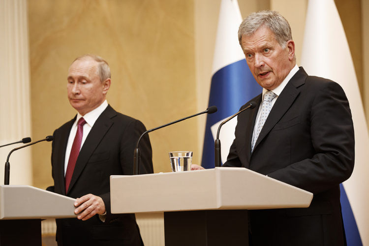 <i class="_">Президенты России и Финляндии в </i><i class="_">2019 году</i>