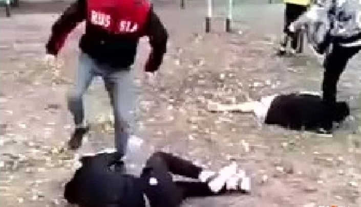 В Свердловской области вынесли приговор подросткам, которые жестоко избили сверстников и сняли всё на видео