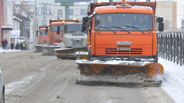 В Свердловской области из-за нерасчищенных дорог отменили несколько пригородных маршрутов