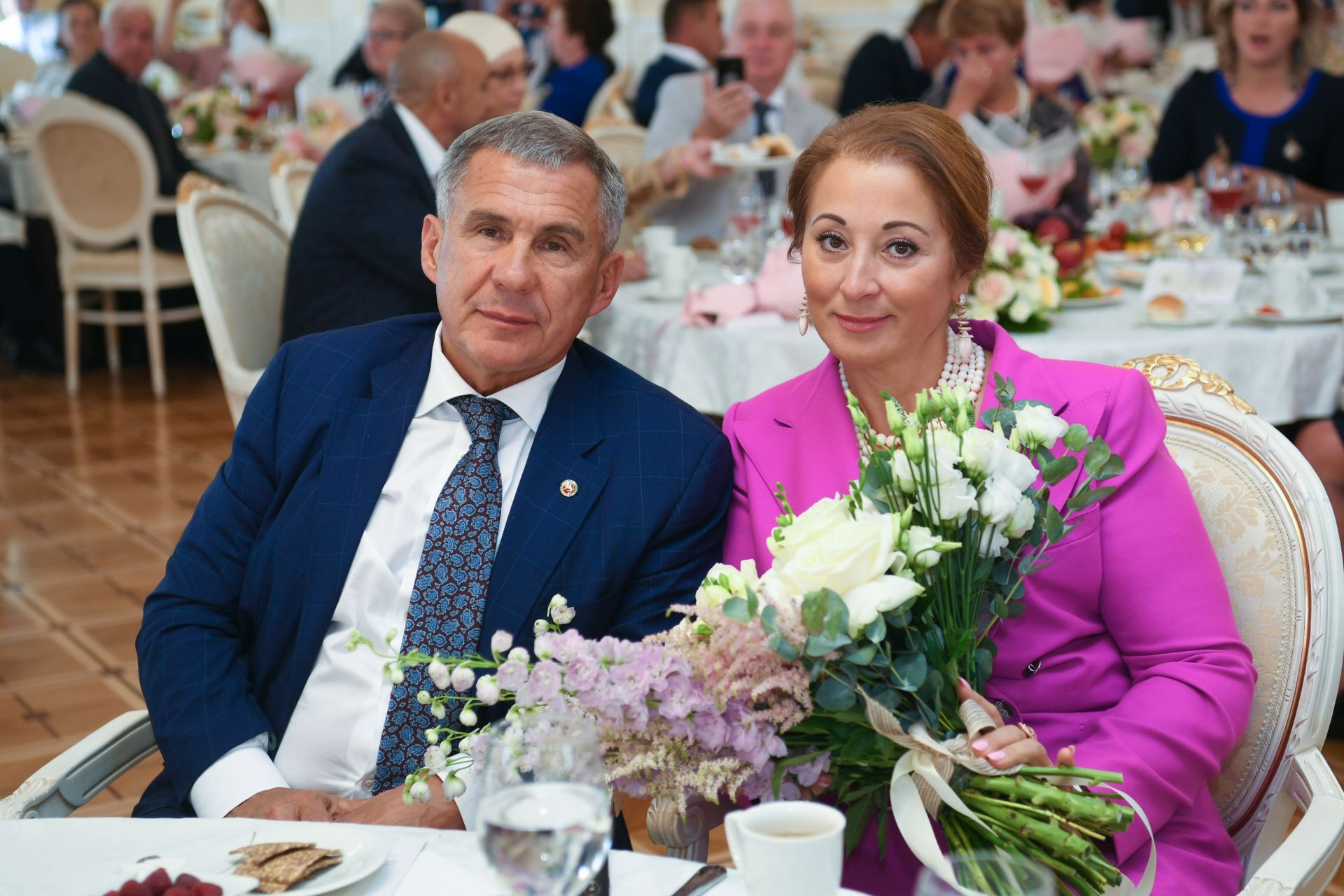 Супруги Миннихановы Супруги Миннихановы