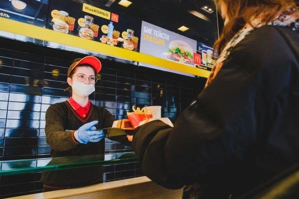 Маркетинговая хитрость или бойкот: почему «Макдоналдс» так и не ушел из Казани
