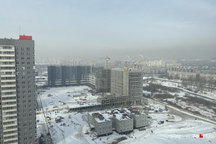 Вот такую дымку увидели жители Челябинска утром <nobr class="_">14 марта</nobr>