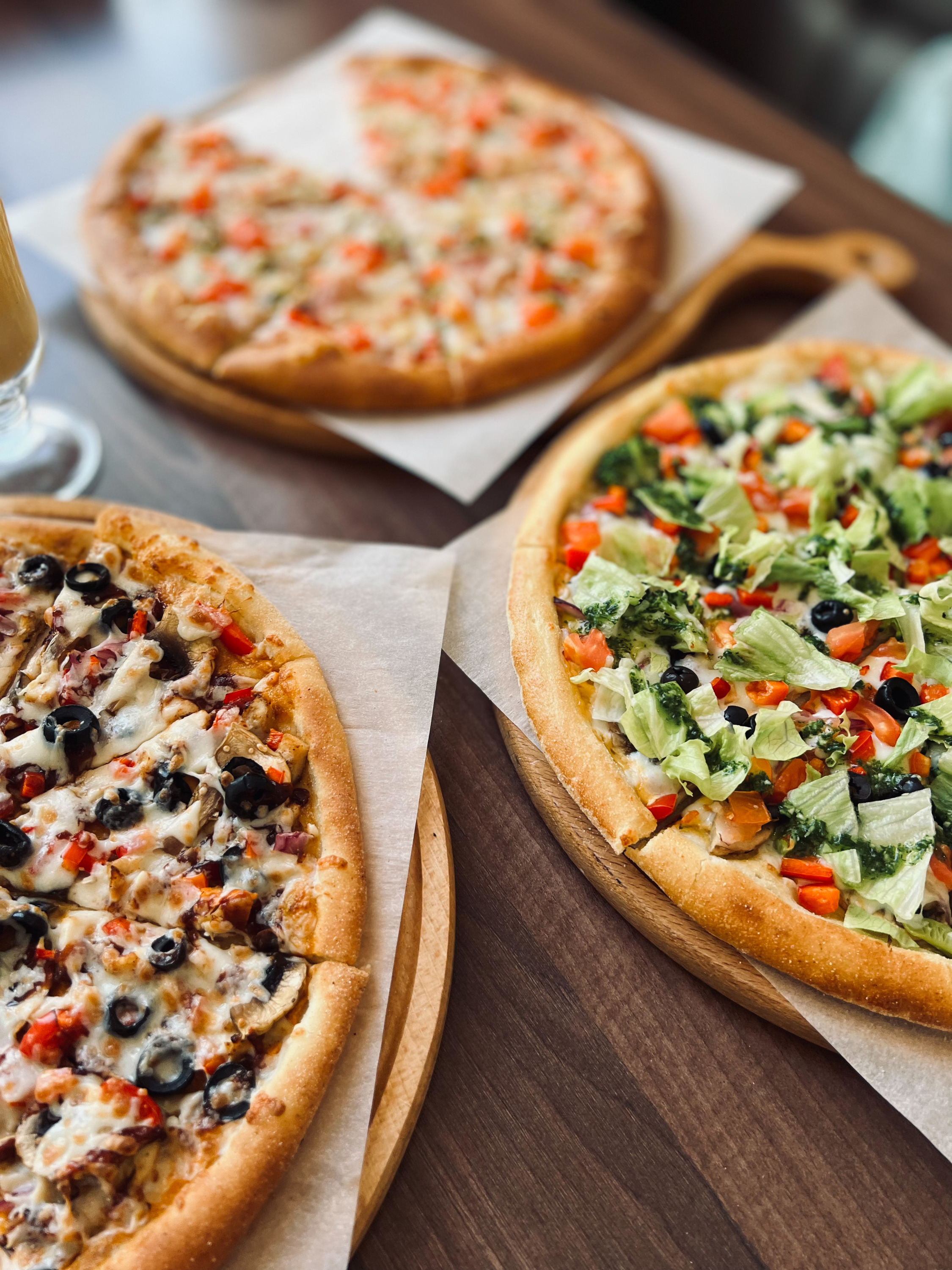 В ресторанах действуют выгодные предложения на наборы пицц