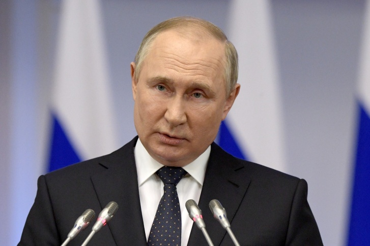 Согласно одному опросу, рейтинги правительства и президента растут, согласно другому — снижаются Согласно одному опросу, рейтинги правительства и президента растут, согласно другому — снижаются