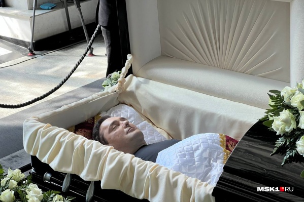 Похороны Юрия Шатунова 26 июня 2022 | msk1.ru - новости Москвы
