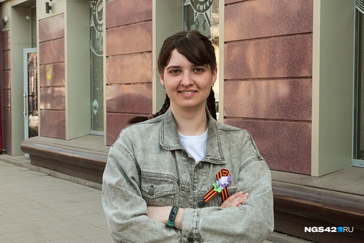 Увлечения Ани отличаются от тех, что интересуют ее сверстников Увлечения Ани отличаются от тех, что интересуют ее сверстников