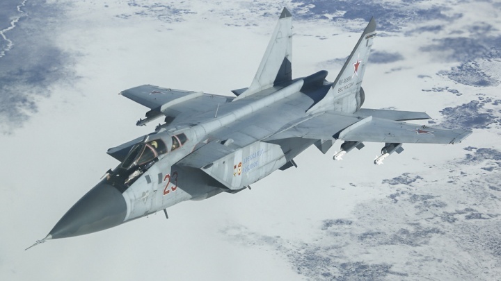 В Красноярский край поставили 5 высотных истребителей-перехватчиков МиГ-31БМ