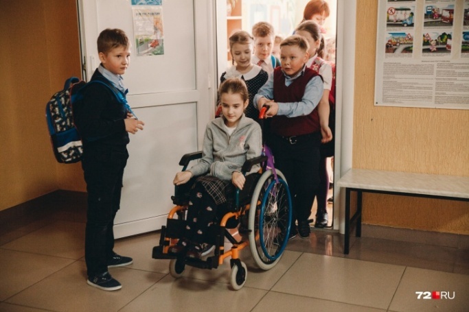На лечение девочке необходимо 276 тысяч рублей На лечение девочке необходимо 276 тысяч рублей