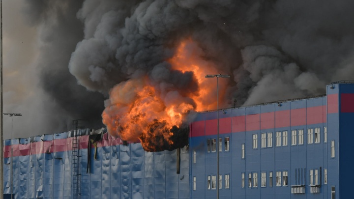 Ущерб от пожара на складе Ozon оценили в миллиарды рублей
