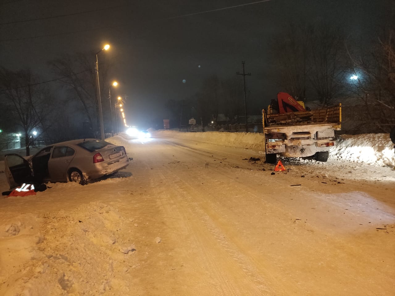 Мужчина скончался до приезда врачей Мужчина скончался до приезда врачей