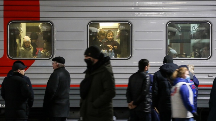 «Главное — не поддаваться панике»: как нижегородцы встречали беженцев из Донбасса