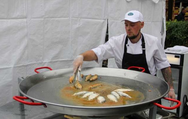На «День сырка» повара приготовят для гостей 200 килограммов рыбы и 5000 порций ухи