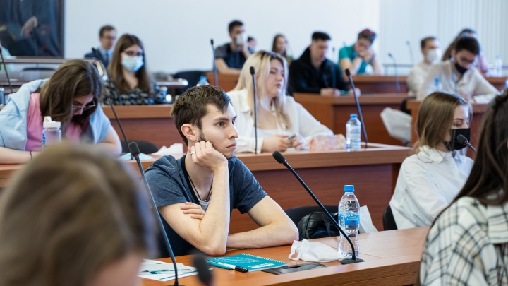 Студентам Пермского универа рассказали о карьерных перспективах
