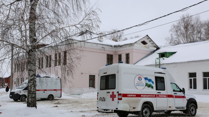 В Башкирии увеличат доплаты сотрудникам скорой помощи. В профсоюзе медиков считают это результатом «итальянской забастовки»