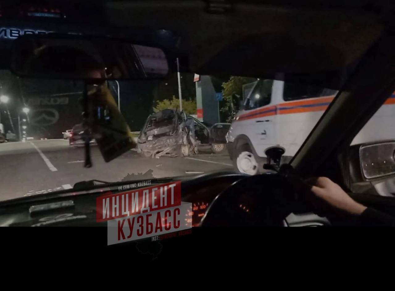 На выезде из Кемерова произошло смертельное ДТП: подробности от ГИБДД