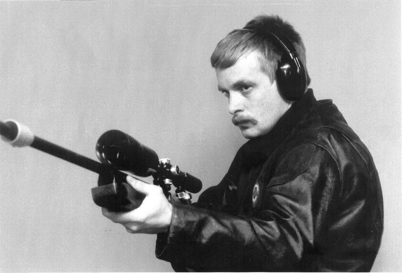 В Екатеринбурге умер знаменитый стрелок. По его книге готовят спецназовцев, а имя есть в Книге рекордов Гиннесса