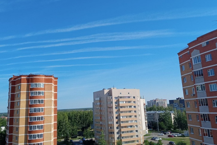 Татарстанцы уверены, это химтрейлы Татарстанцы уверены, это химтрейлы