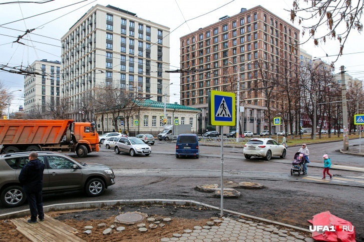 В рамках проекта ремонтируют многострадальный бульвар Ибрагимова