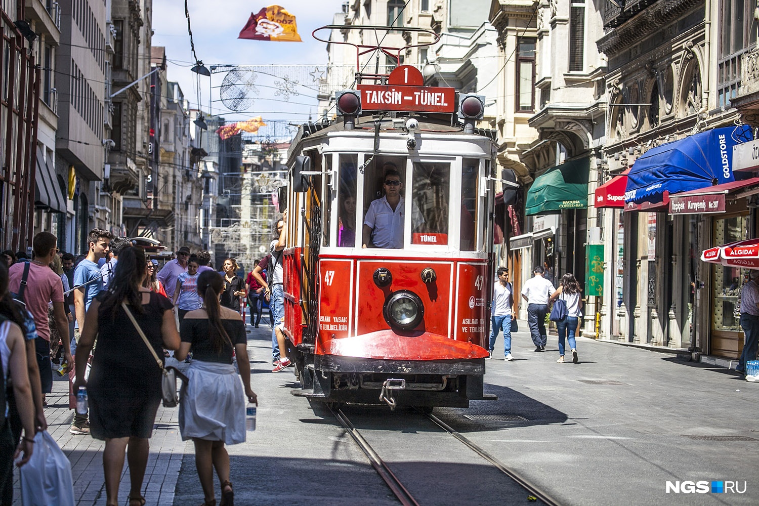 Городской проездной в Стамбуле действует на все виды общественного транспорта