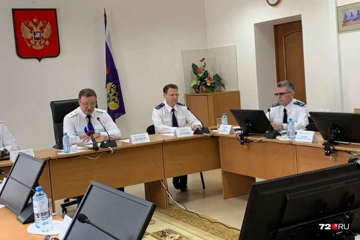 Ответ дали в рамках пресс-конференции с представителями СМИ Ответ дали в рамках пресс-конференции с представителями СМИ