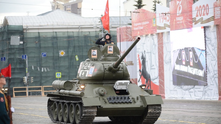 Боевые машины парада Победы: показываем, какая техника проедет в центре Екатеринбурга 9 Мая