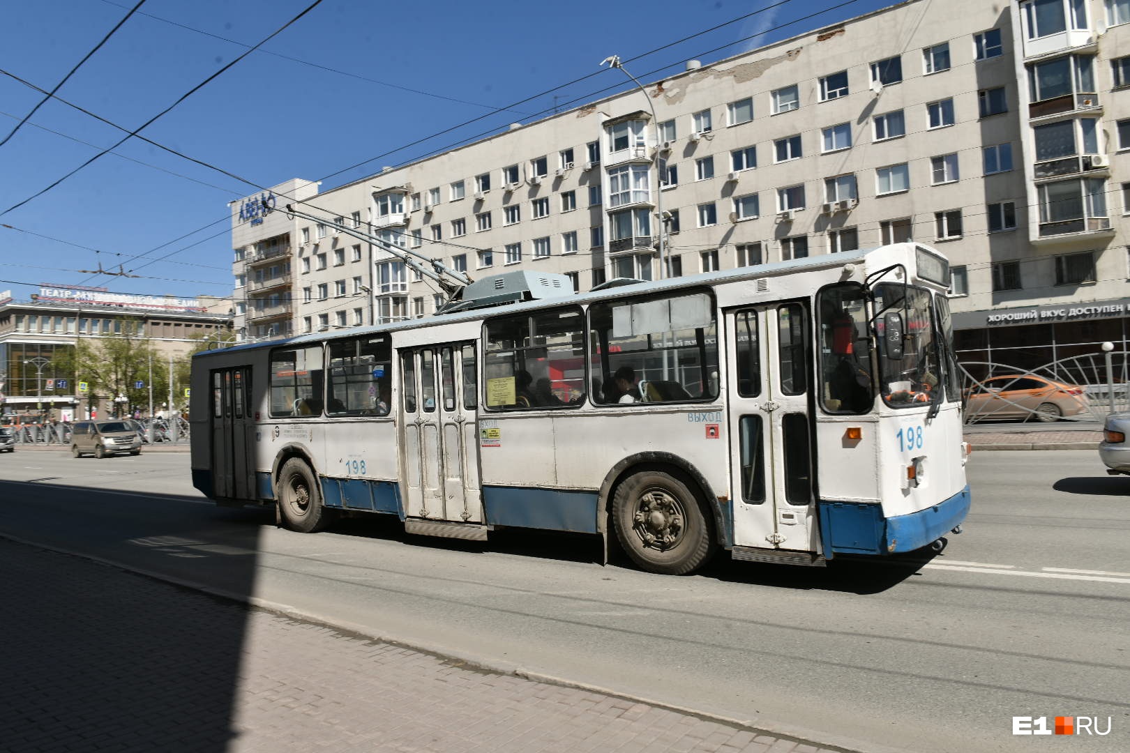 Вымрут как динозавры? Что будет с троллейбусами Екатеринбурга после отказа в обновлении парка