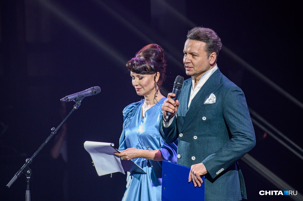 Творческий дуэт Олешко и Гришаевой — и на сцене краевой филармонии в Чите