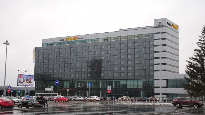 В Екатеринбурге выставили на продажу две популярные гостиницы