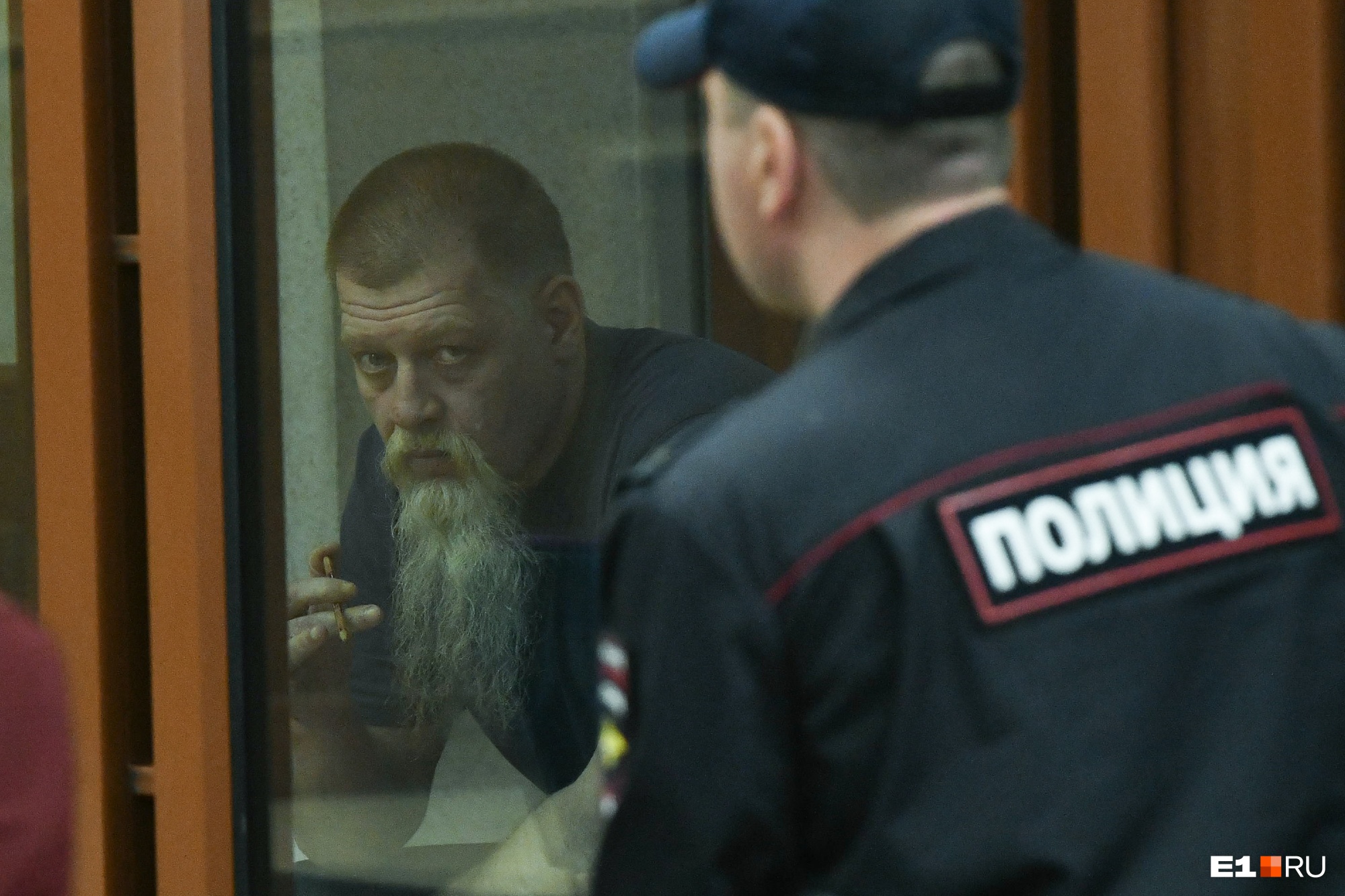 В Екатеринбурге три года расследовали дело банды убийц, а потом оправдали их в суде. Объясняем почему